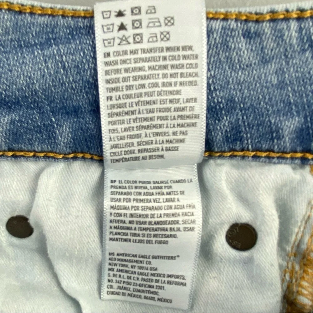 AEO straight slim extreme flex light wash blue jeans men's sz 29W x 32L